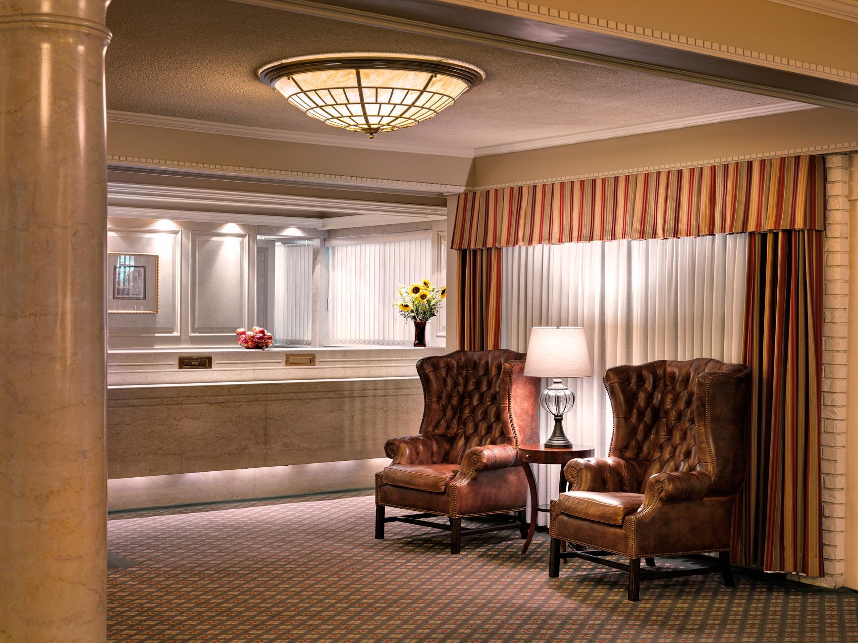 Royal Scot Hotel & Suites Victoria Eksteriør bilde